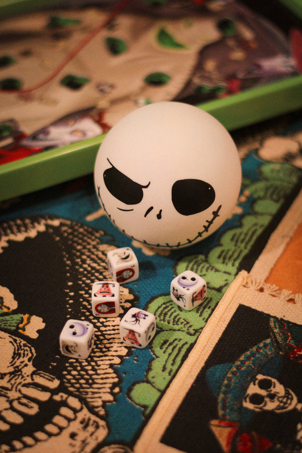 Nightmare Before Christmas Game Yahtzee