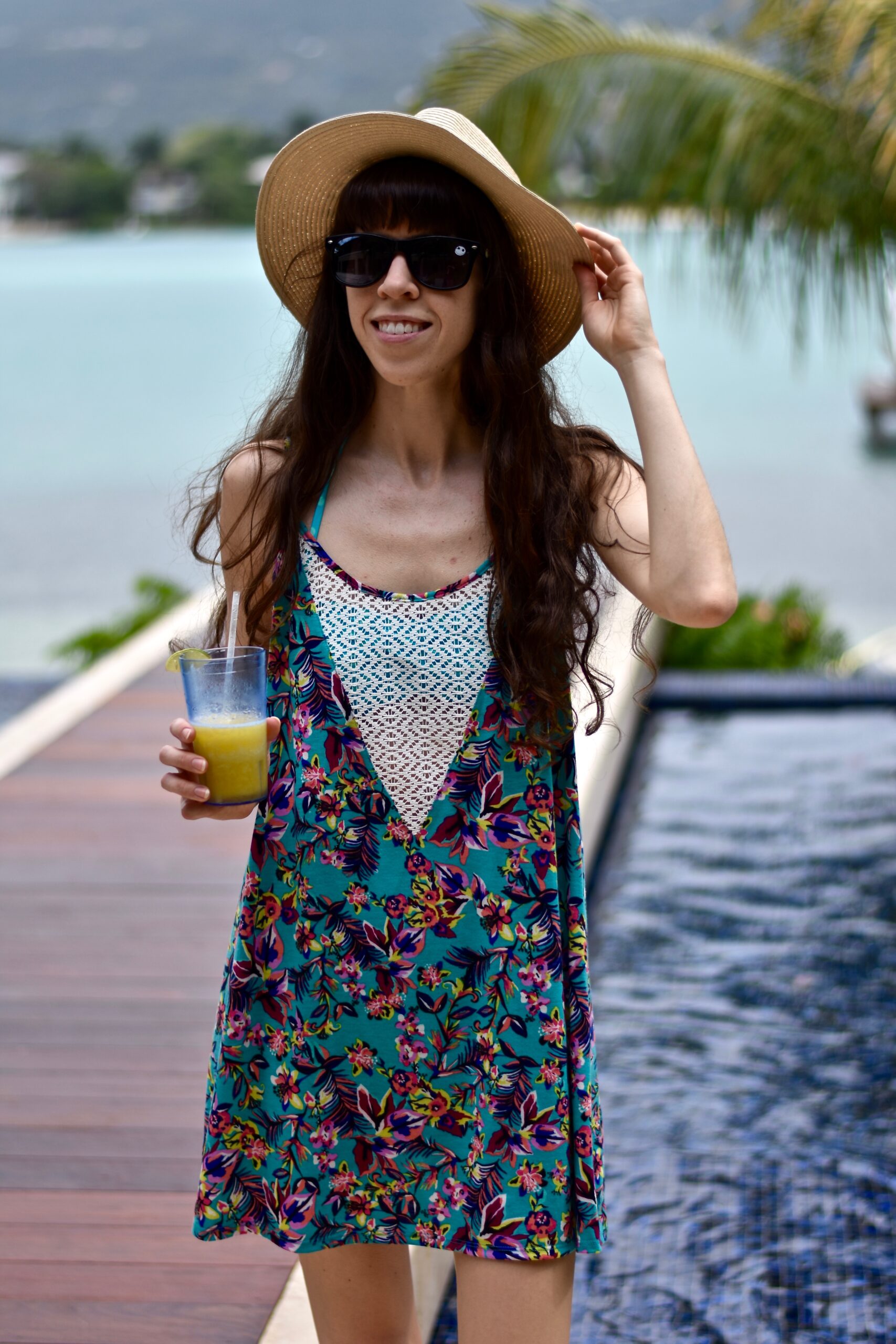Spring Break Essentials-thepoppyskull.com