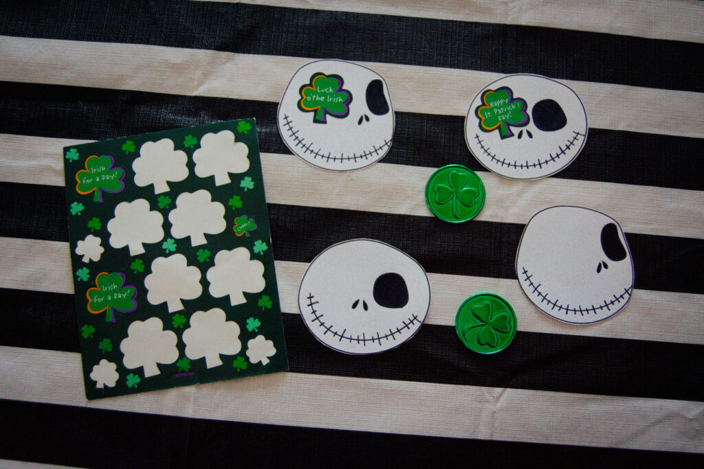 Easy Skellington Shamrocks