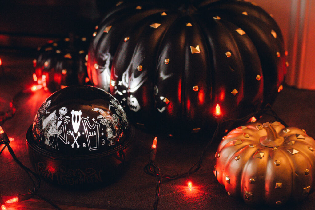 Spooky Halloween Fireplace