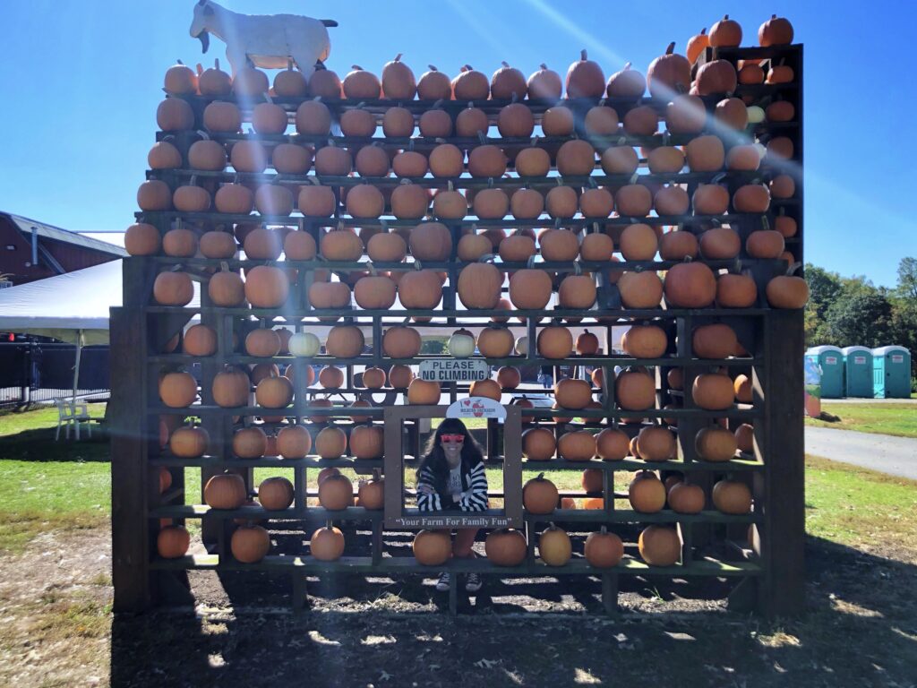 Milburn Orchards Pumpkin House